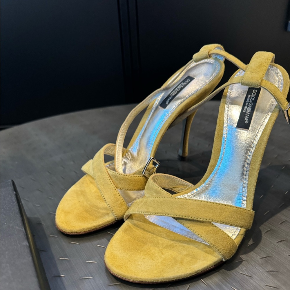Vintage Dolce & Gabanna Heels